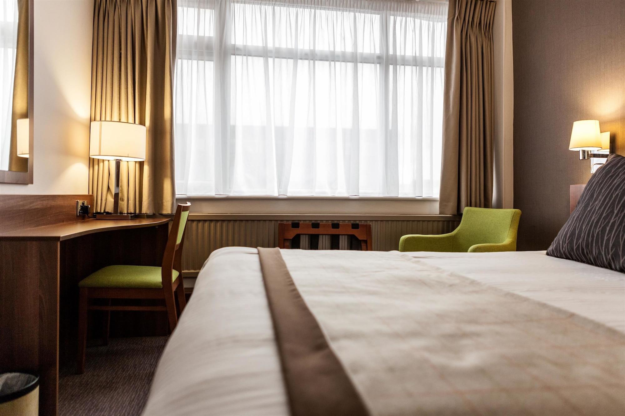 Cresta Court Hotel Altrincham Dış mekan fotoğraf
