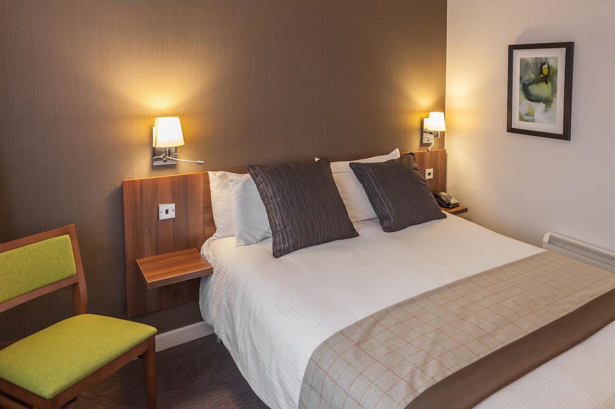 Cresta Court Hotel Altrincham Dış mekan fotoğraf