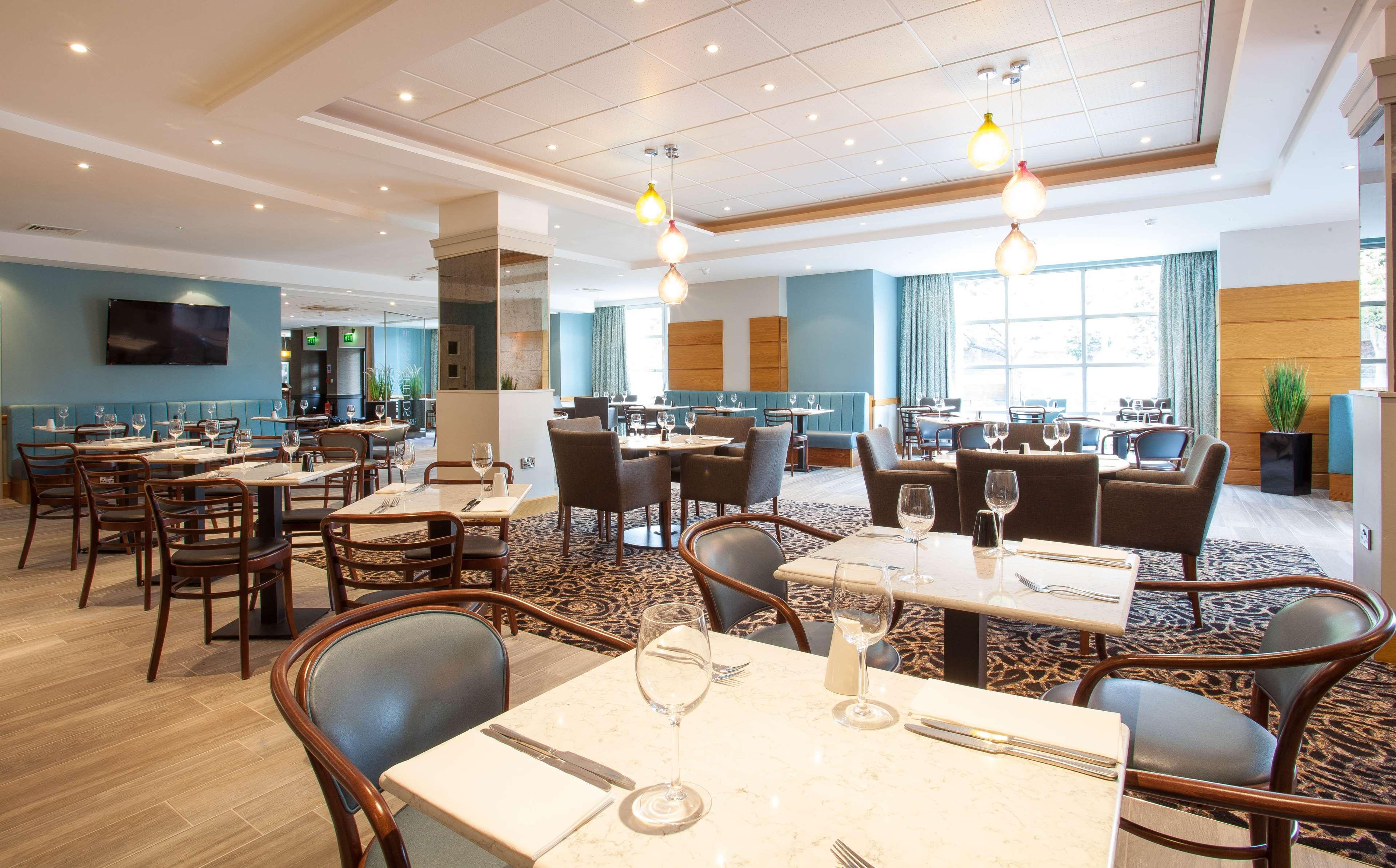 Cresta Court Hotel Altrincham Dış mekan fotoğraf