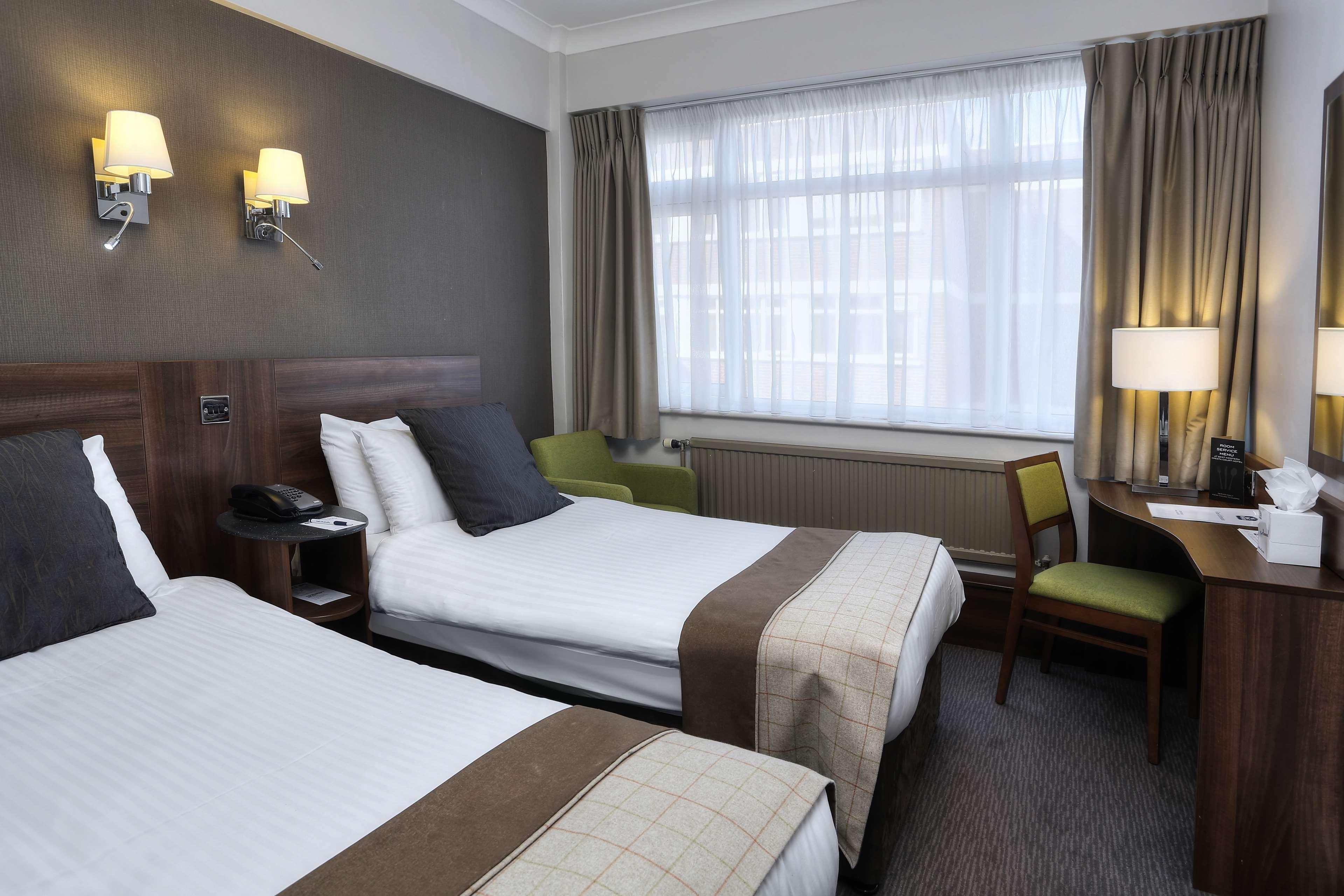 Cresta Court Hotel Altrincham Dış mekan fotoğraf