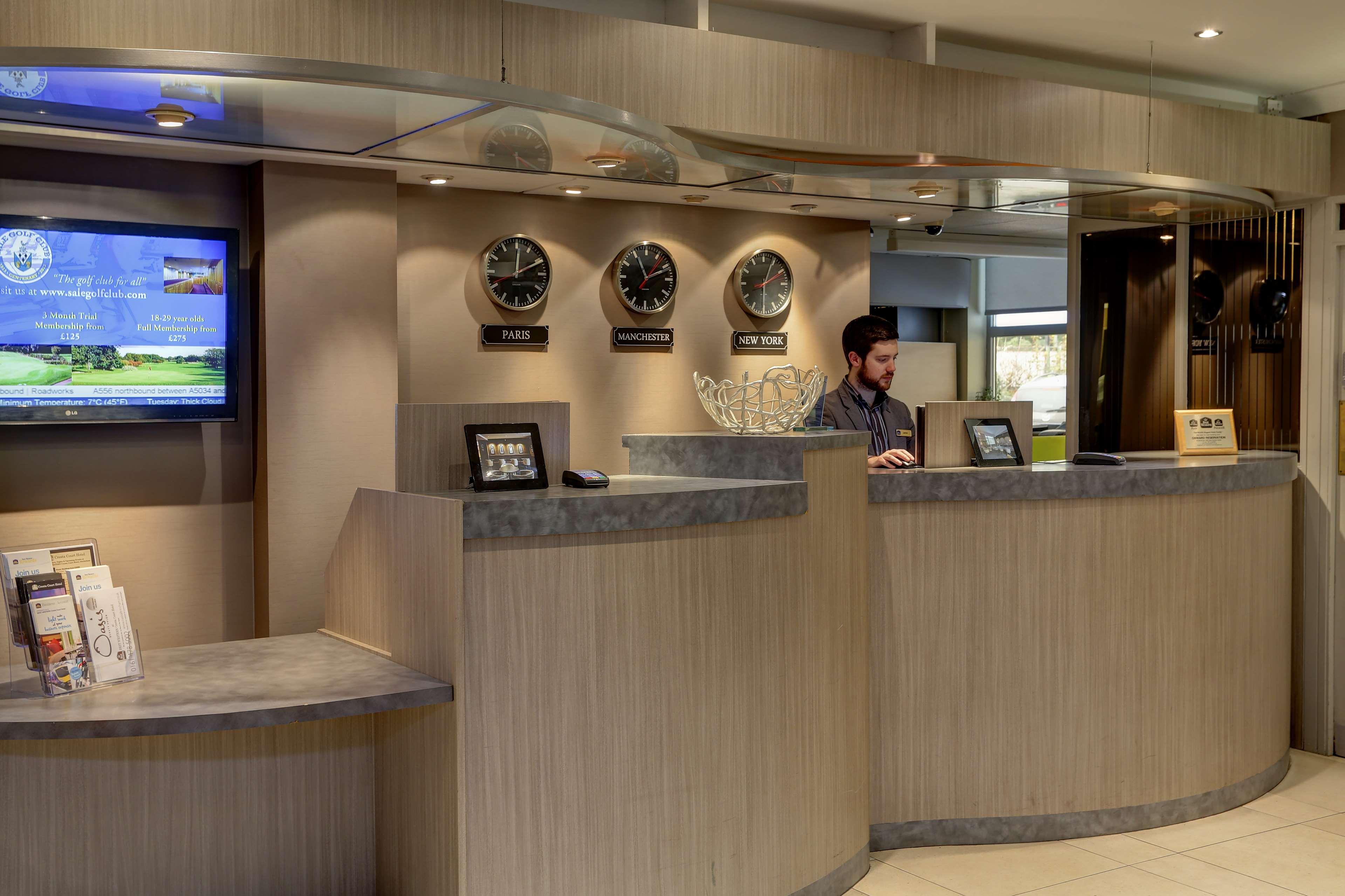 Cresta Court Hotel Altrincham Dış mekan fotoğraf