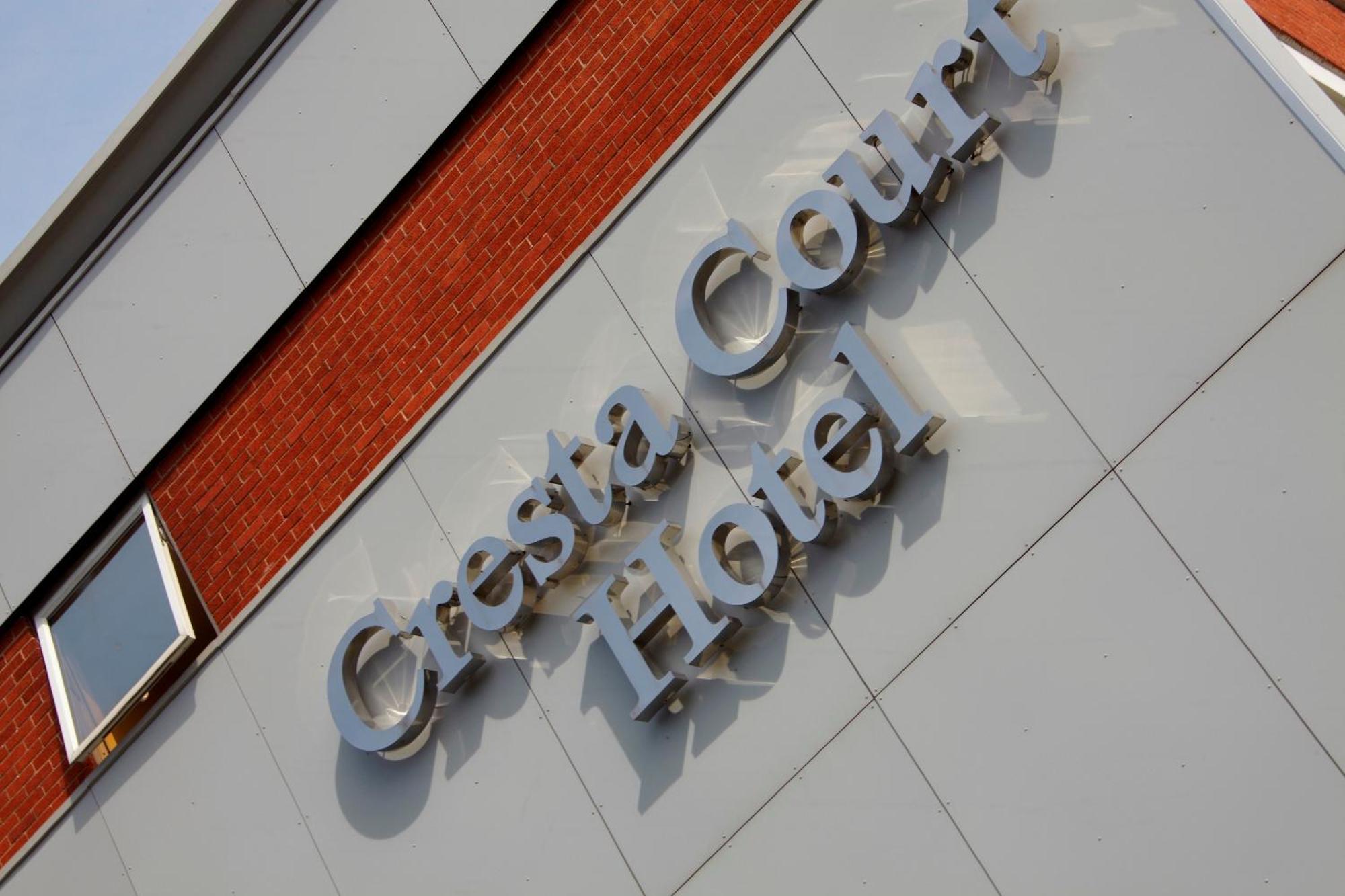 Cresta Court Hotel Altrincham Dış mekan fotoğraf